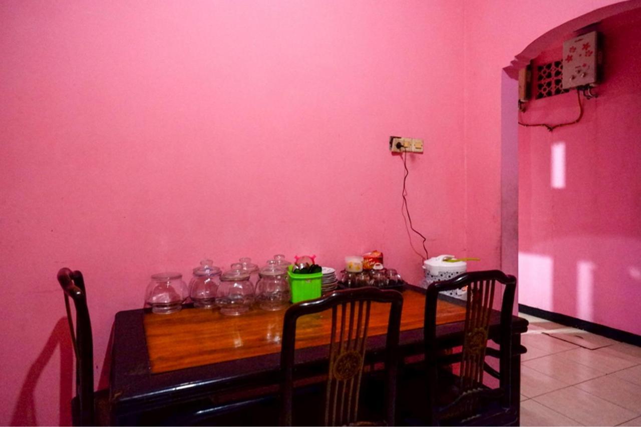 Reddoorz Syariah Near Telaga Warna Dieng Diyeng Exteriör bild